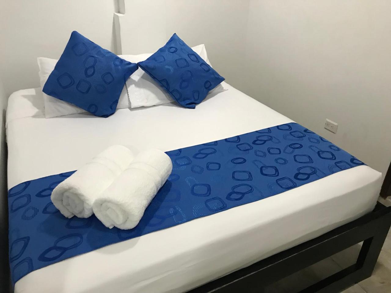Hostal El Vecino San Andrés エクステリア 写真