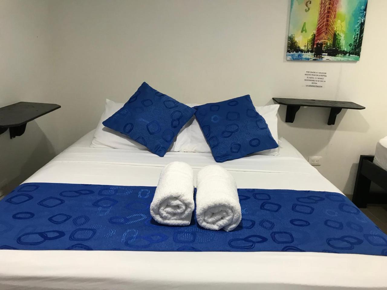 Hostal El Vecino San Andrés エクステリア 写真