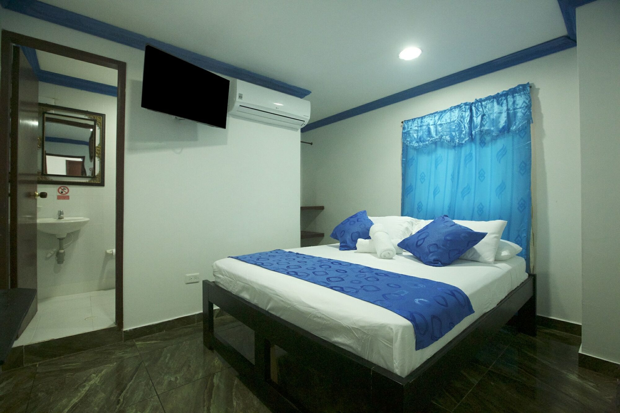 Hostal El Vecino San Andrés エクステリア 写真